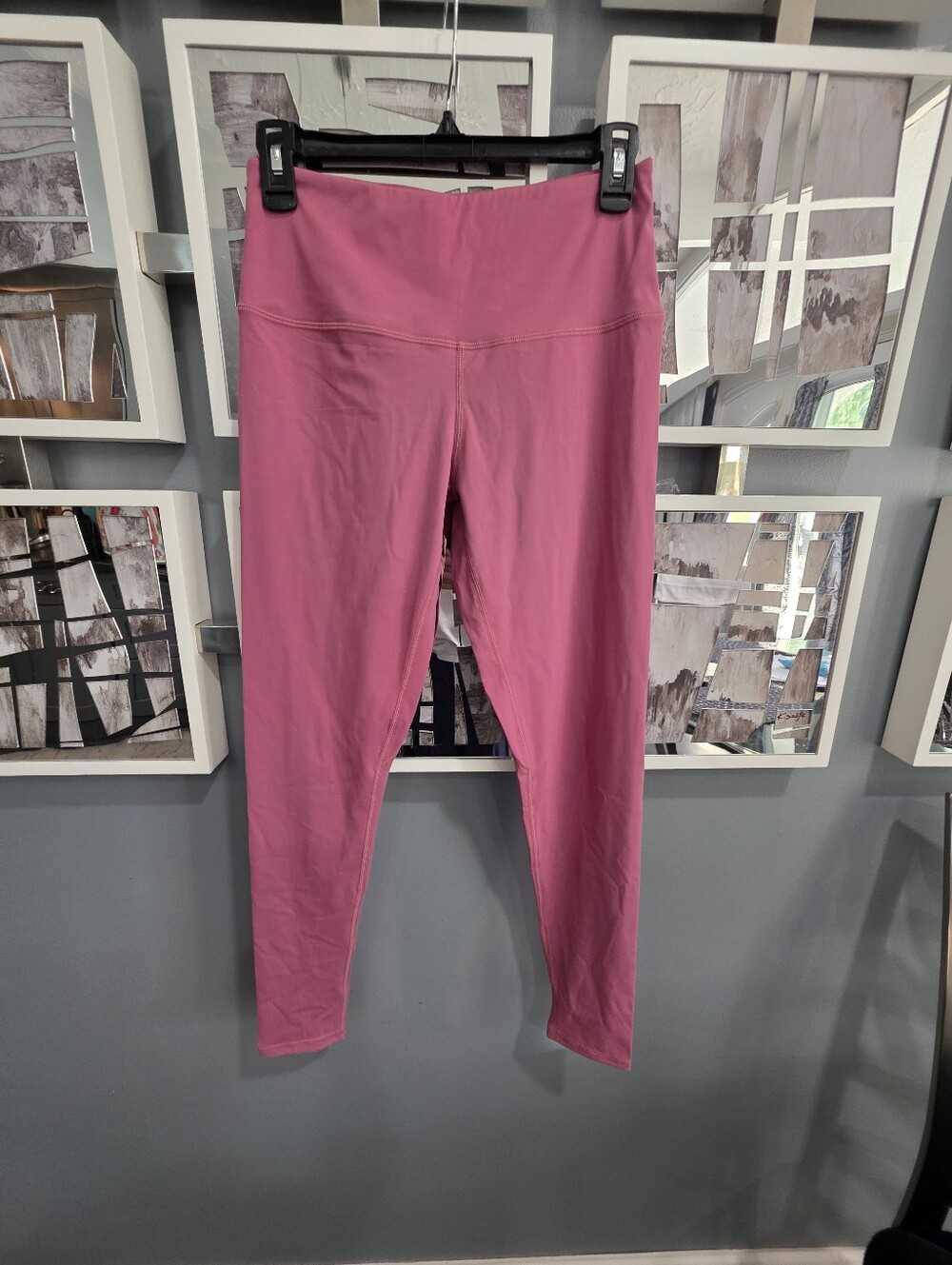 Womens Pink Active Leggings. Medium